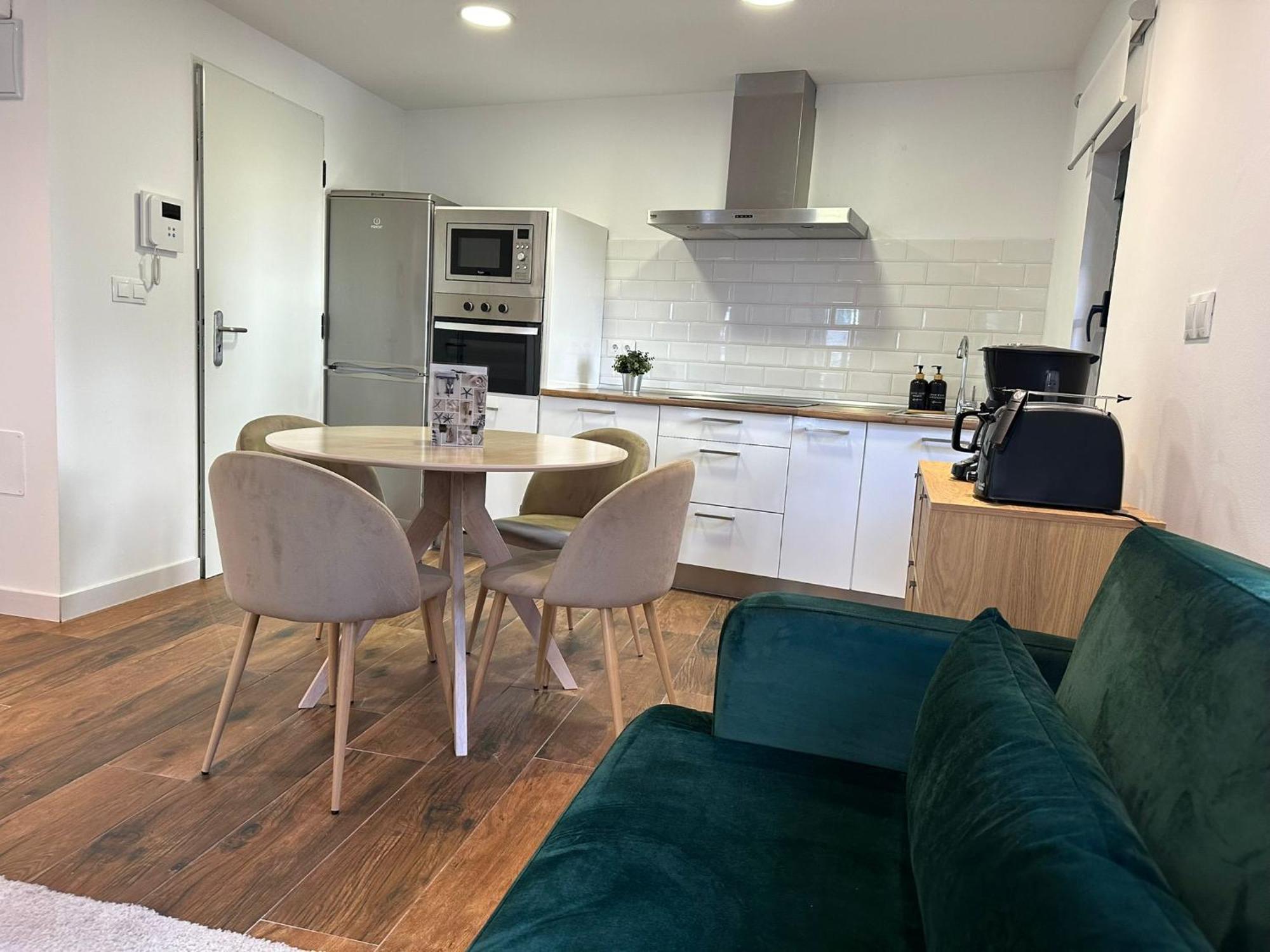 Apartamentos Urbanin I Plaza Ayuntamiento Cudillero Zewnętrze zdjęcie